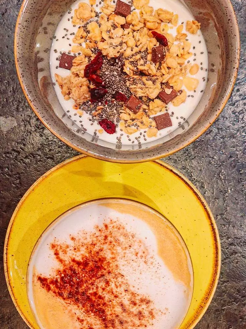 Schlemmerfrühstück im Sweet Cherry Boutique & Guesthouse Tyrol